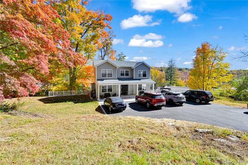 3764 Wood St, Jefferson Valley, NY, 10535-1206 | Card Image