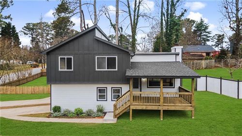 3074 Hidden Lake Dr, Duluth, GA, 30096-3876 | Card Image