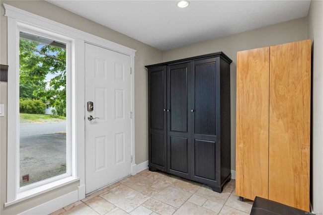 660 Phillips St, House other with 3 bedrooms, 2 bathrooms and 2 parking in Parksville BC | Image 16
