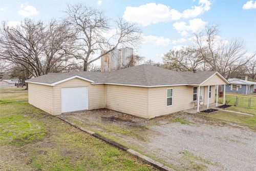 25 Erin Dr, Pottsboro, TX, 75076-4562 | Card Image