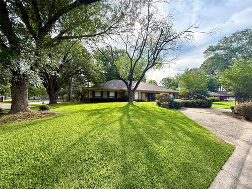 10001 Willowwick Ct, Shreveport, LA, 71118-4521 | Card Image