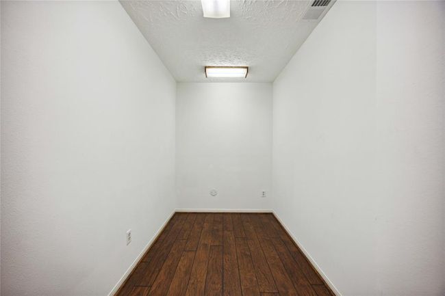 4723 Lost Oak Dr, House other with 3 bedrooms, 2 bathrooms and 2 parking in Spring TX | Image 15