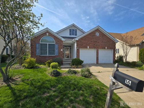 16 Phillip Ct, Monroe, NJ, 08831-2627 | Card Image