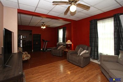 806 Norman Avenue, House other with 3 bedrooms, 2 bathrooms and 2 parking in Crete NE | Image 3