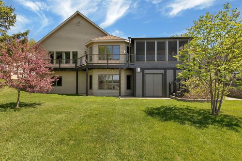 410 Sundown Dr, Avon, MN, 56310-9566 | Card Image
