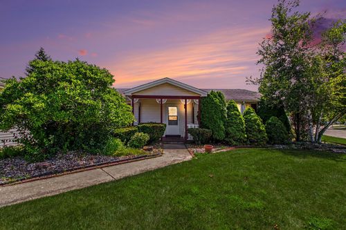 2529 Lippizan Ln, Grayslake, IL, 60030-9334 | Card Image
