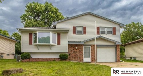 6611 N 75th Street, Omaha, NE, 68122 | Card Image