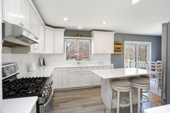 7 Arthurs Ct, House other with 6 bedrooms, 4 bathrooms and null parking in Manalapan NJ | Image 18