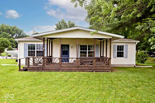 10024 Sky View Dr, Poland, IN, 47868-7486 | Card Image
