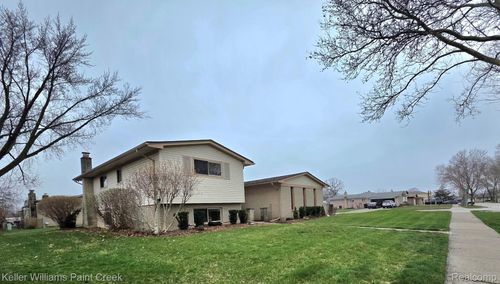 4714 Pickwick Dr, Sterling Heights, MI, 48310-4643 | Card Image
