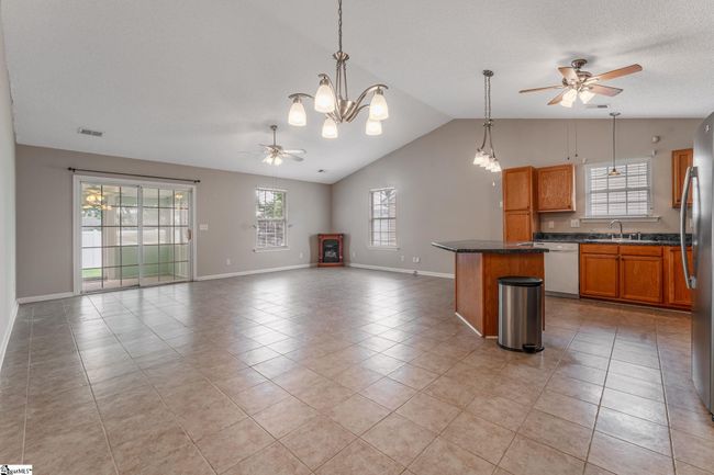 365 Honor Rd, House other with 3 bedrooms, 2 bathrooms and 1 parking in Duncan SC | Image 4