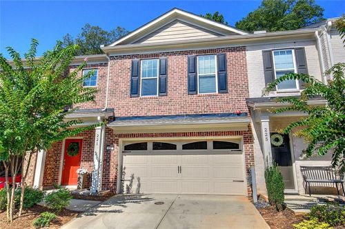 221 Holden Way, Woodstock, GA, 30189-1108 | Card Image