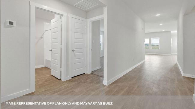 388 Atticus Cv, House other with 4 bedrooms, 3 bathrooms and 3 parking in Lockhart TX | Image 4