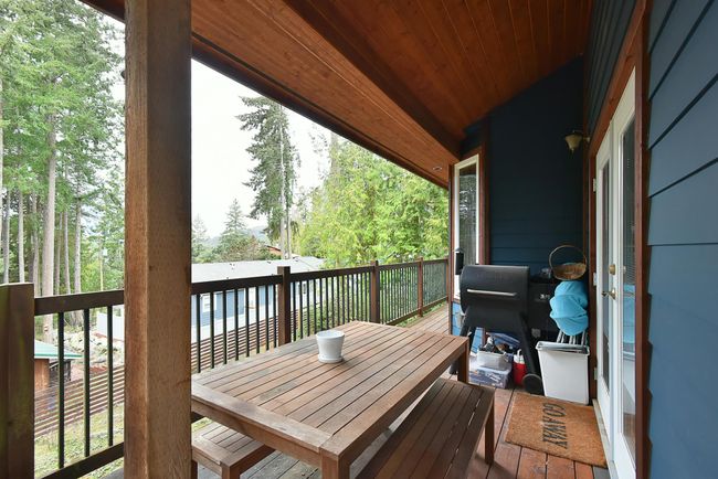 5062 Parkview Road, House other with 4 bedrooms, 2 bathrooms and 4 parking in Pender Harbour BC | Image 24