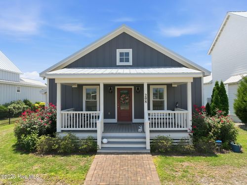 208 Ward Rd, Swansboro, NC, 28584-8259 | Card Image