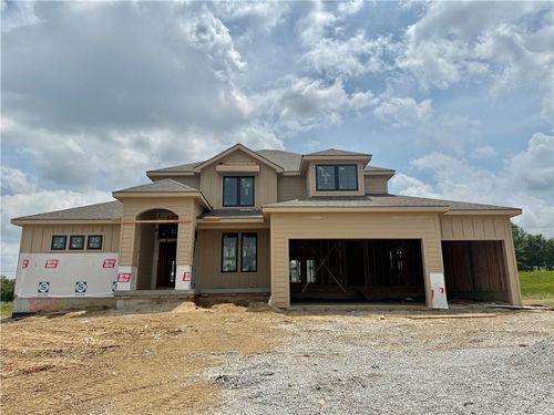 8325 Ne 76th Ter, Kansas City, MO, 64158 | Card Image