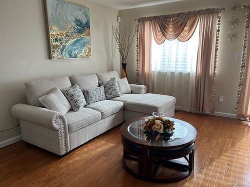 apt-21-1790 Front St, East Meadow, NY, 11554-2448 | Card Image