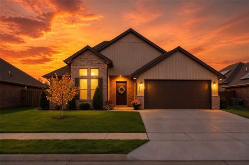 971 Pink Lady Pl, Bentonville, AR, 72712-1010 | Card Image
