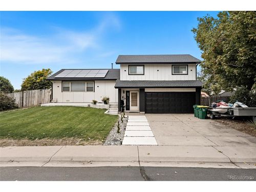 1387 S Oswego Ct, Aurora, CO, 80012-4236 | Card Image