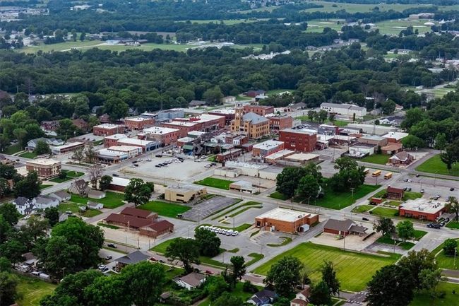 Harrisonville Square | Image 57