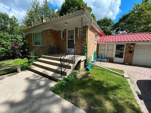 main-38 Harding Blvd, Richmond Hill, ON, L4C1S8 | Card Image