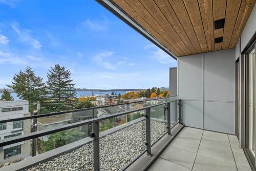 553-422 E 3rd St, North Vancouver, BC, V7L | Card Image