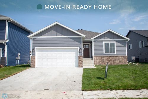 6134 Martin Lane W, West Fargo, ND, 58078 | Card Image