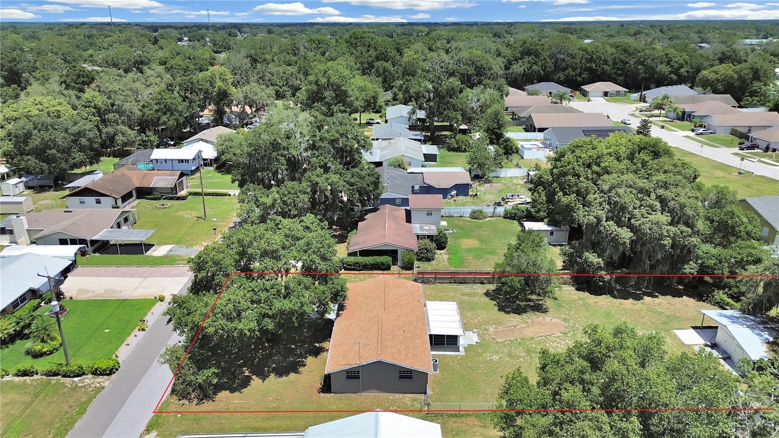 Eunice Dr, Plant City, FL 33563