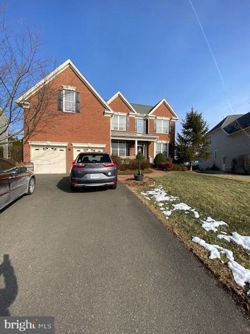 15204 Grigsby Pl, HAYMARKET, VA, 20169-8137 | Card Image
