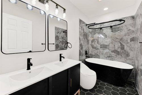 126 Sunnydale, Lewisville, TX, 75067-5233 | Card Image