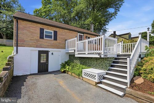 3982 Marietta Ave, COLUMBIA, PA, 17512-8900 | Card Image