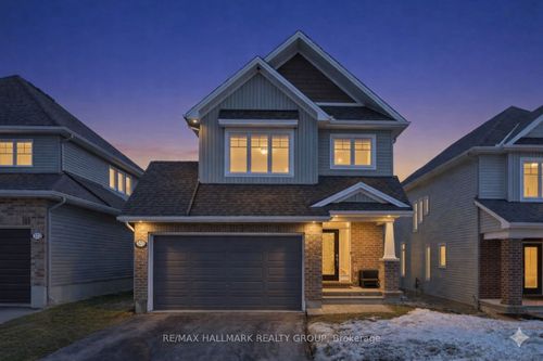 570 Baie-Des-Castors St, Ottawa, ON, K4A0Y7 | Card Image