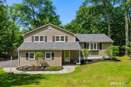 51 Roberts Rd, Marlborough, CT, 06447-1415 | Card Image