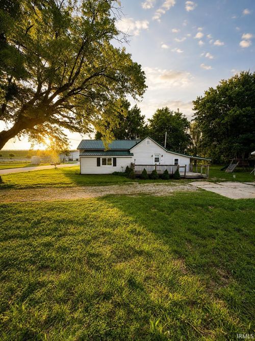 3825 S County Road 400 W Common, Logansport, IN, 46947 | Card Image