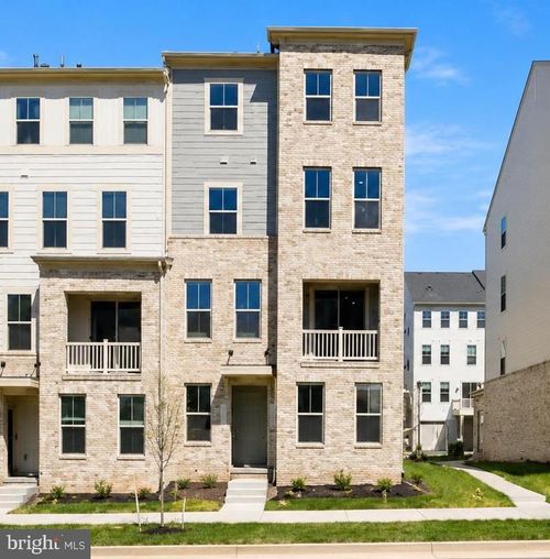 42548 Invergordon Ter, STERLING, VA, 20166-2785 | Card Image