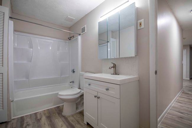 APT-10R - 128 Loudon Rd, Condo with 2 bedrooms, 1 bathrooms and null parking in Concord NH | Image 23