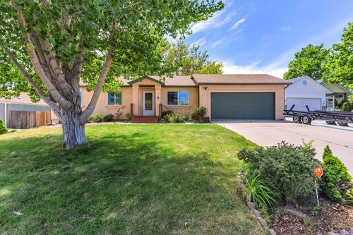 6 Gunsmith Ct, Pueblo, CO, 81008-1907 | Card Image