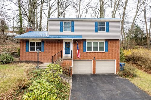 3028 Ben Venue Dr, Greensburg, PA, 15601-3822 | Card Image