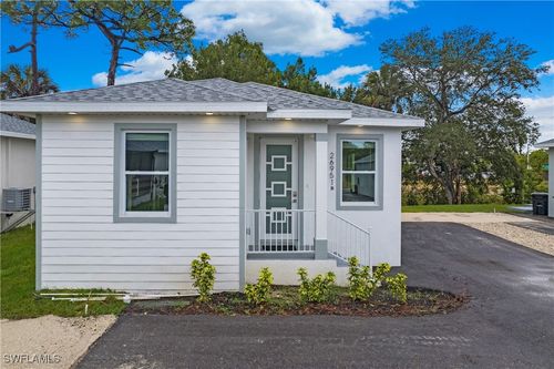 26951 N Riverside Dr, BONITA SPRINGS, FL, 34135-5006 | Card Image