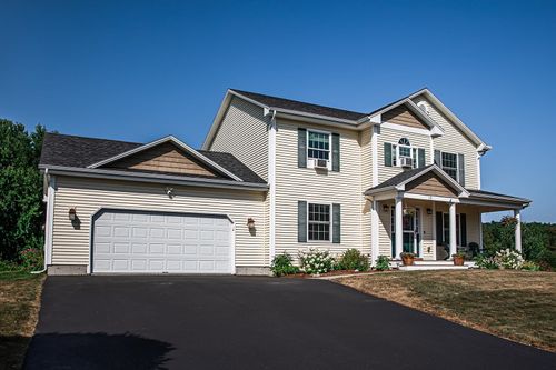 15 Cottonwood Xing, Colchester, VT, 05446-8009 | Card Image