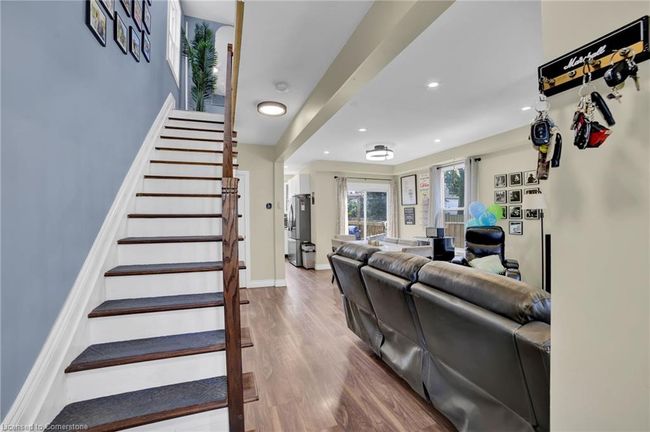 6 Frederick Ave, House other with 3 bedrooms, 2 bathrooms and 2 parking in Hamilton ON | Image 7
