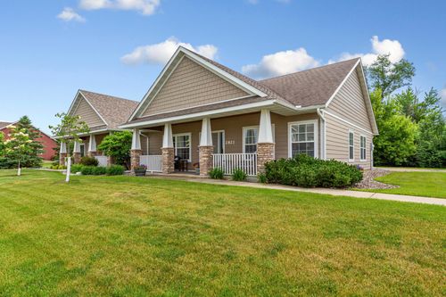 2821 Hanson Ave, Faribault, MN, 55021-2937 | Card Image