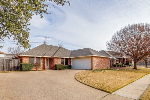 6003 Blue Mesa Dr, Arlington, TX, 76017-1956 | Card Image