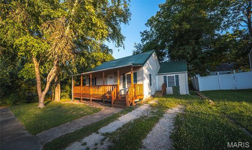 906 E 6th St, Rolla, MO, 65401-3510 | Card Image