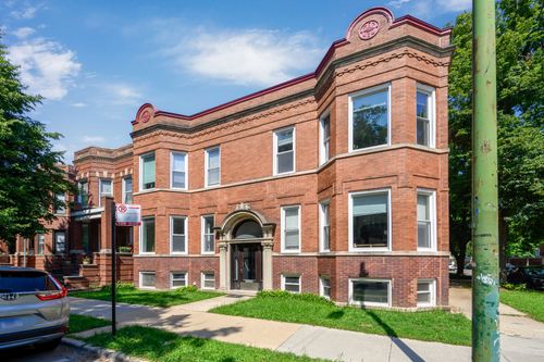 2-2703 Sacramento Ave, Chicago, IL, 60647-1715 | Card Image