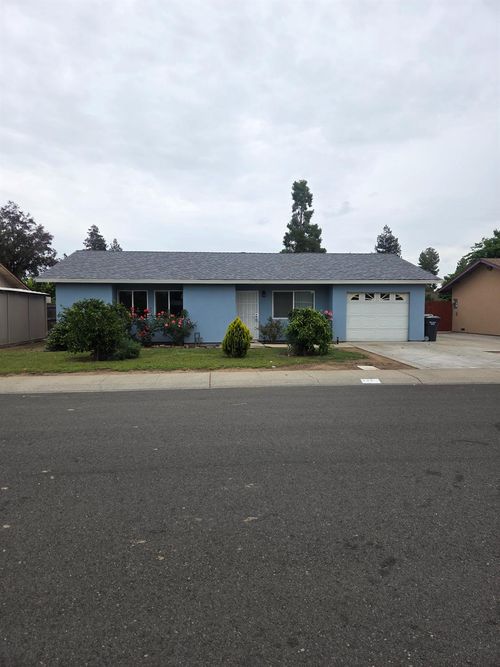 933 Meadowview Dr, Galt, CA, 95632-2128 | Card Image