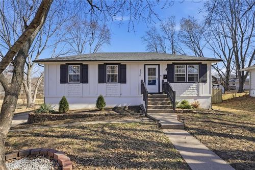 120 N 1st St, Blue Springs, MO, 64014-2801 | Card Image