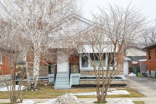 lower-919 Brucedale Ave E, Hamilton, ON, L8T1L8 | Card Image