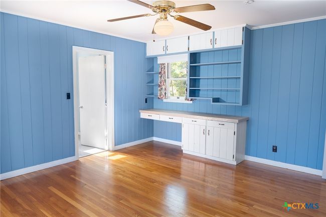 1307 N Main St, House other with 3 bedrooms, 2 bathrooms and null parking in Victoria TX | Image 16