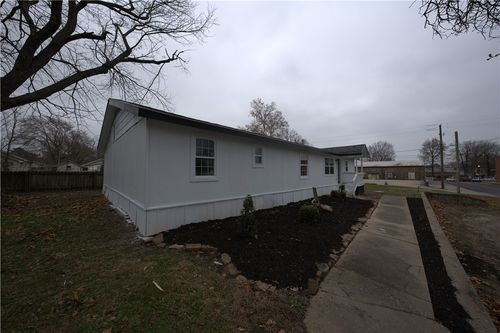 108 N Main Ave, Lincoln, AR, 72744-8906 | Card Image